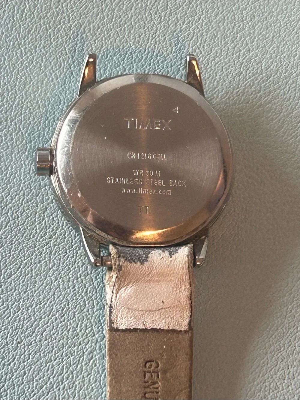 Vintage Timex Indiglo WR30M Ladies Watch Needs Battery Broken Band AS IS